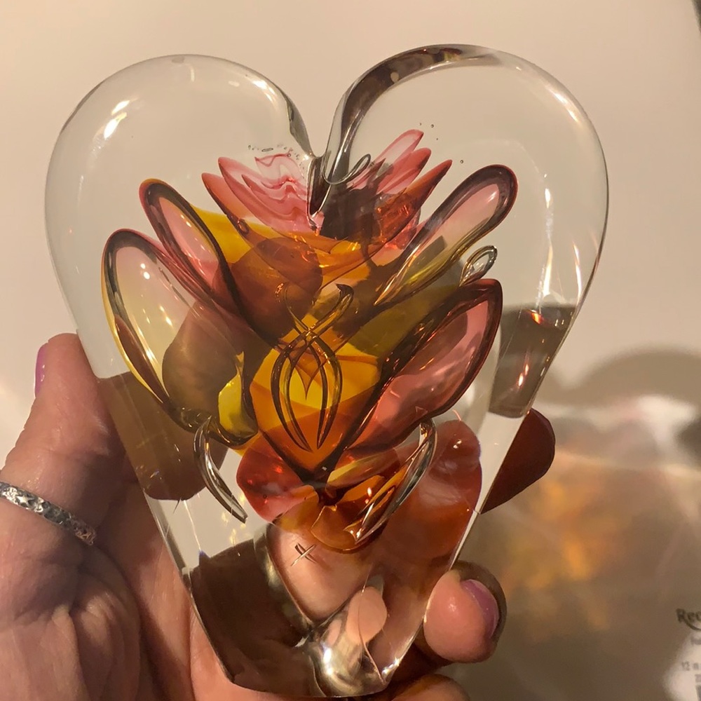 🌸TULIP Mouth Blowing Glass/paper weight🌸